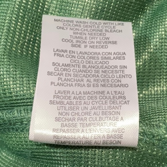 Steve Madden Plush Pullover NWT - Picture 9 of 9